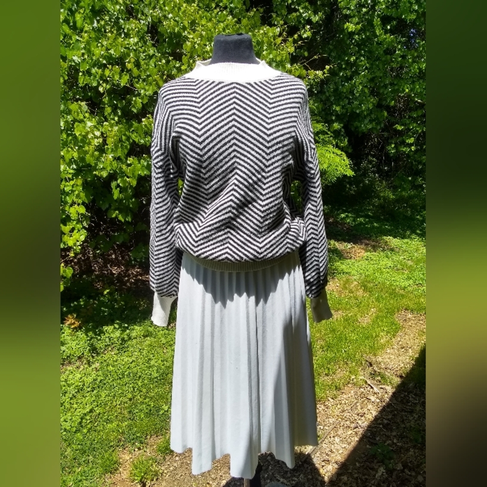 Zesica Sweater